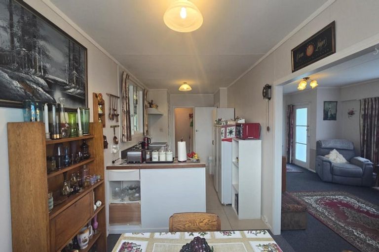 Photo of property in 8 Kent Street, Tokoroa, 3420