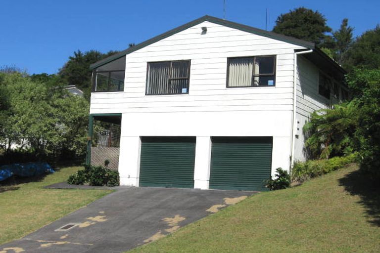Photo of property in 3 Fitzwilliam Drive, Torbay, Auckland, 0630