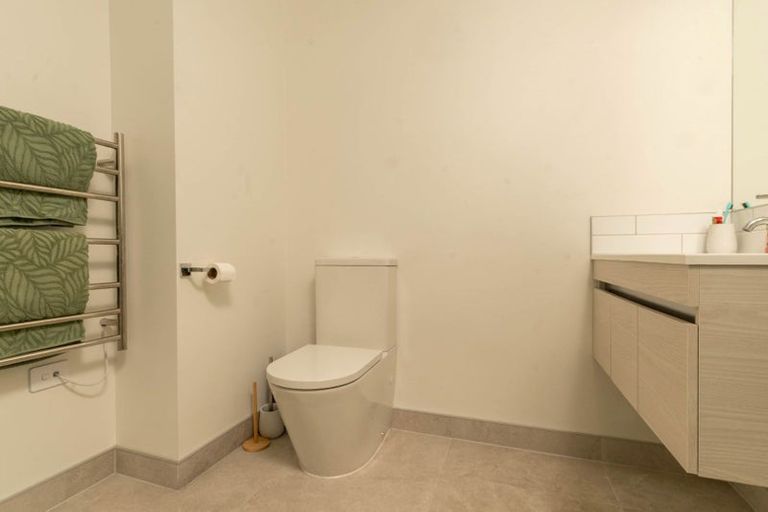 Photo of property in 102/63 Tonar Street, Northcote, Auckland, 0627