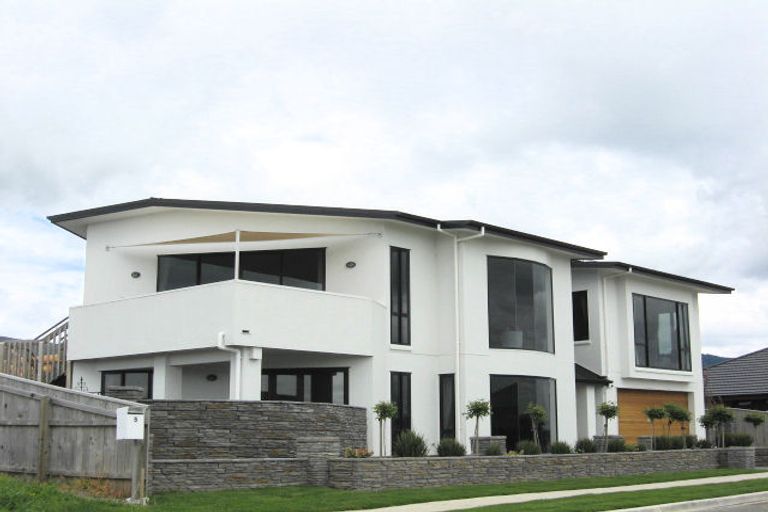 Photo of property in 5 Curtis Street, Stoke, Nelson, 7011