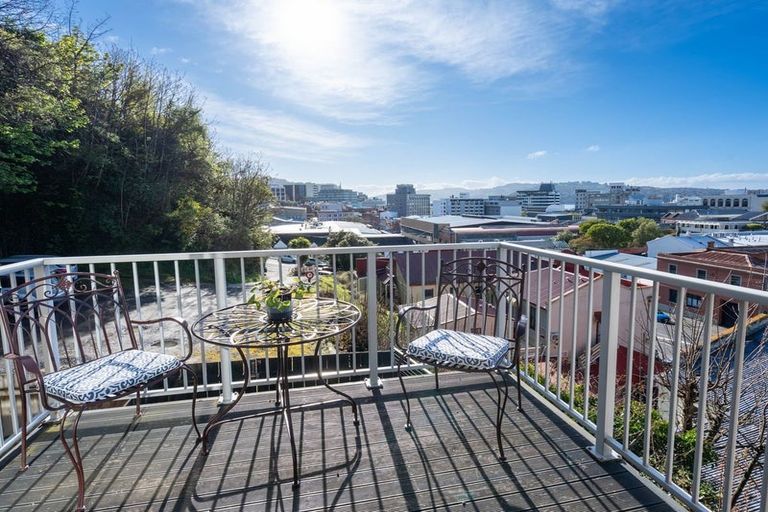 Photo of property in 66j Maclaggan Street, Dunedin Central, Dunedin, 9016