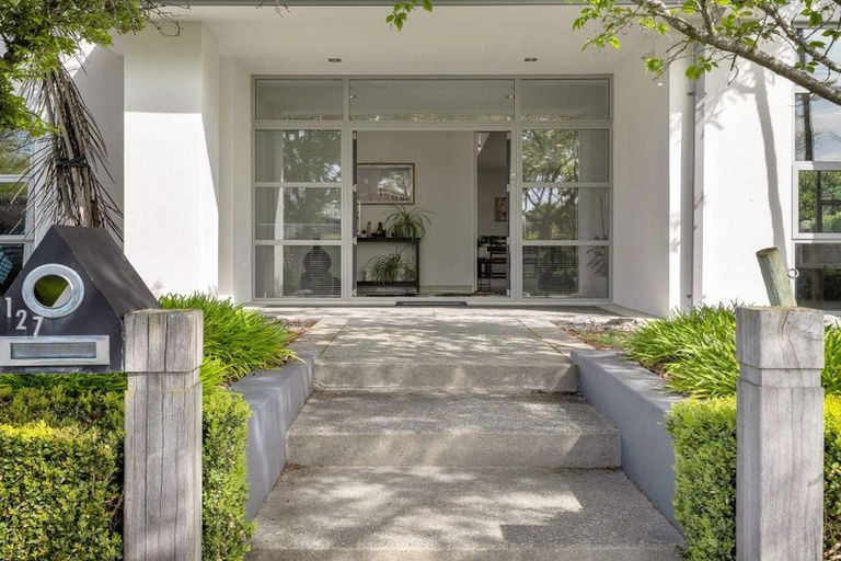 Photo of property in 127 Pegasus Boulevard, Pegasus, 7612