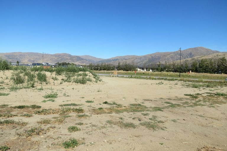 Photo of property in 1 Hosking Drive, Cromwell, 9310