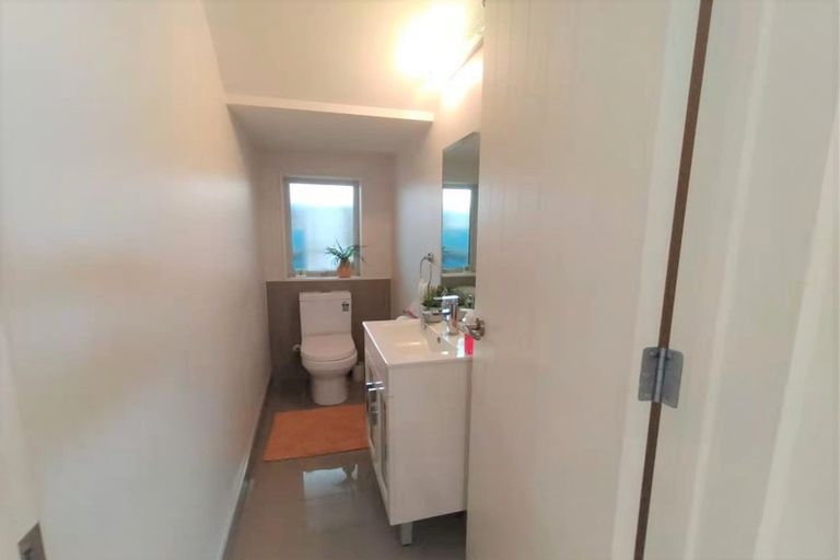 Photo of property in 69 Castlederg Drive, Flat Bush, Auckland, 2019