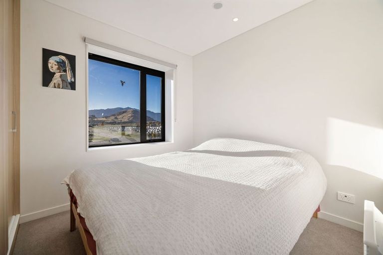 Photo of property in Toru Apartments, 702/10 Copper Beech Avenue, Frankton, Queenstown, 9300