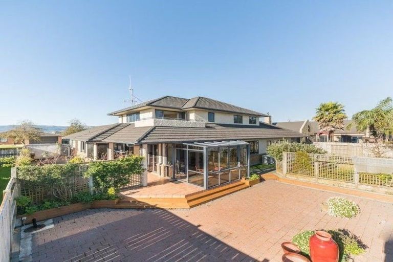 Photo of property in 39 Abby Road, Fitzherbert, Palmerston North, 4410