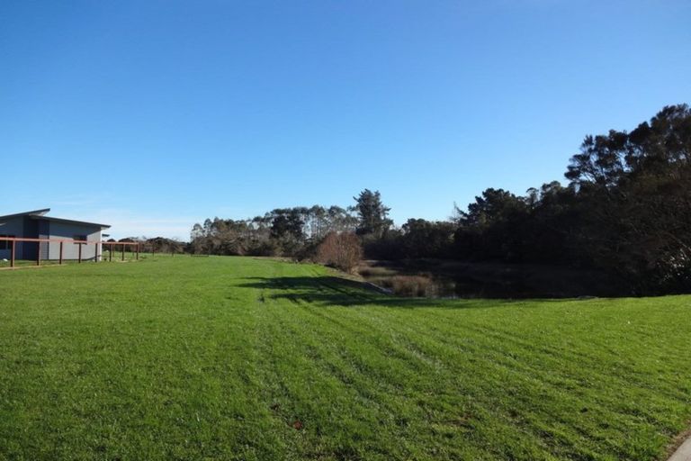 Photo of property in 27 Kawatiri Place, Westport, 7825