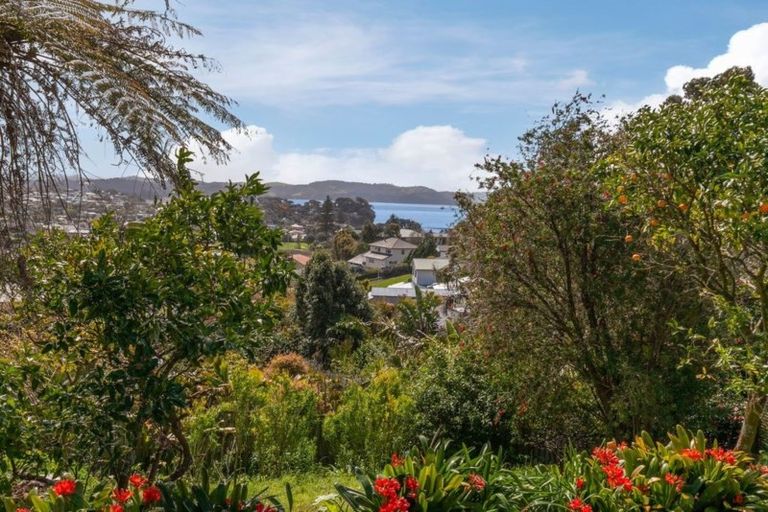 Photo of property in 65 Marellen Drive, Red Beach, 0932