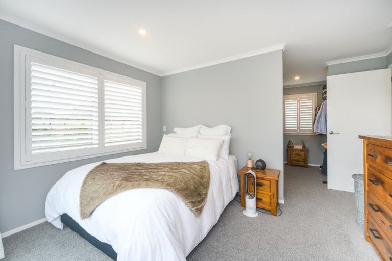 Photo of property in 2 Oldfield Lane, Marton, 4710