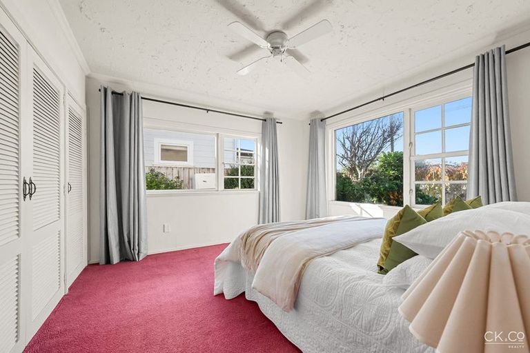 Photo of property in 55 Tama Street, Alicetown, Lower Hutt, 5010