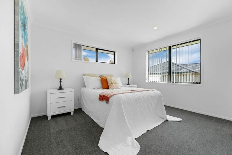 Photo of property in 11 Paul Way, Pokeno, 2402