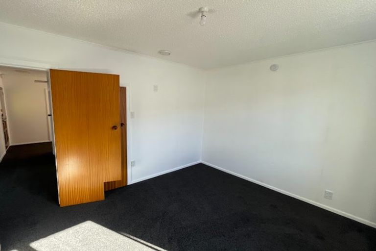 Photo of property in 73 Wainuiomata Road, Wainuiomata, Lower Hutt, 5014