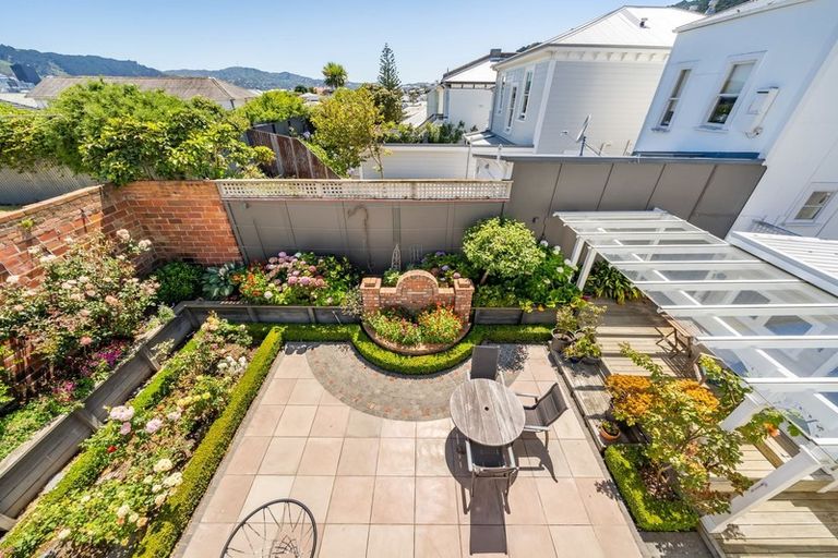 Photo of property in 65 Ellice Street, Mount Victoria, Wellington, 6011