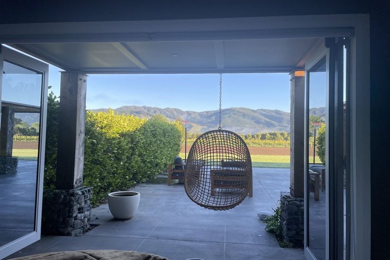 Photo of property in 90 Jeffries Road, Rapaura, Blenheim, 7273