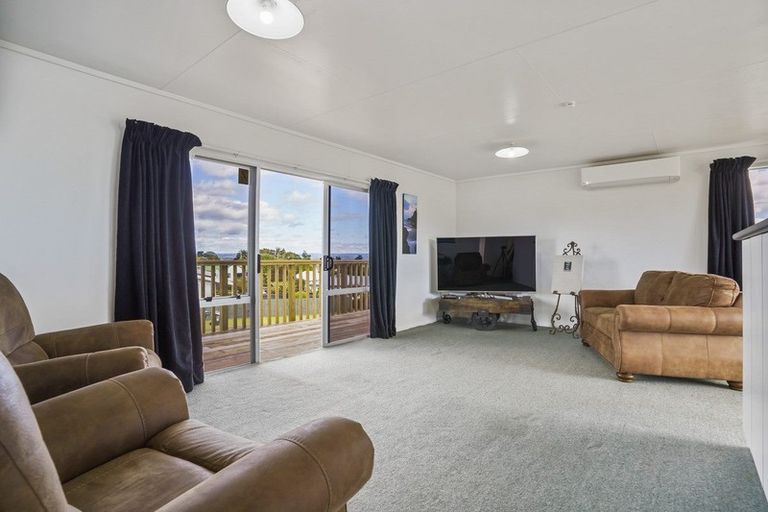 Photo of property in 2 Ngaparaoa Drive, Maketu, 3189