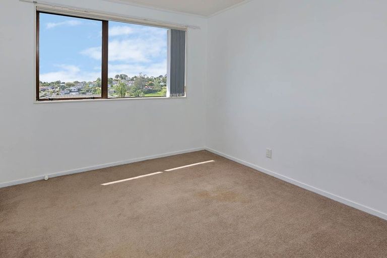 Photo of property in 216 Solar Road, Glen Eden, Auckland, 0602