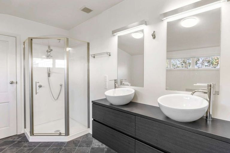 Photo of property in 44 Tennyson Street, Dannevirke, 4930