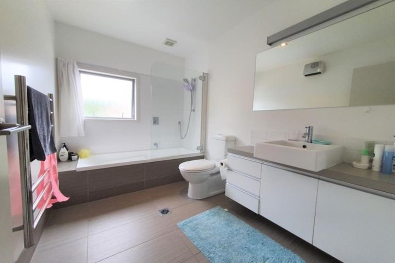 Photo of property in 59 Saddleback Grove, Karori, Wellington, 6012