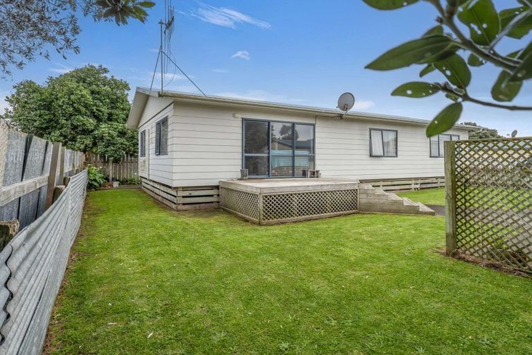 Photo of property in 49a Thatcher Street, Castlecliff, Whanganui, 4501