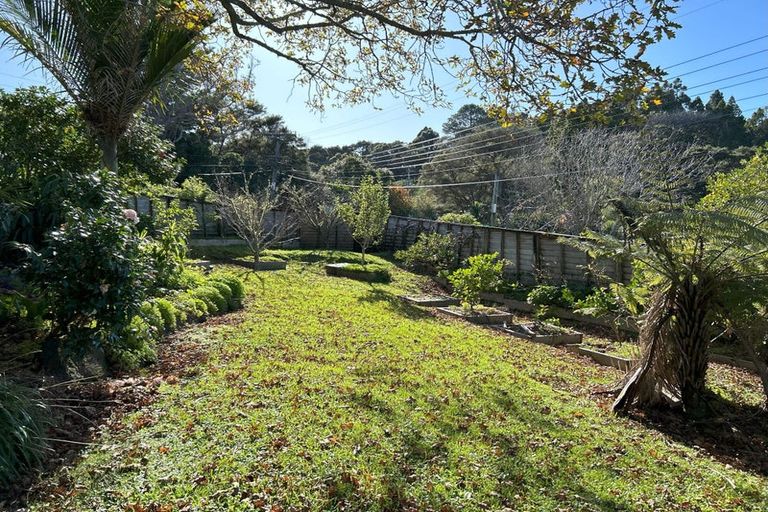 Photo of property in 757 South Titirangi Road, Titirangi, Auckland, 0604