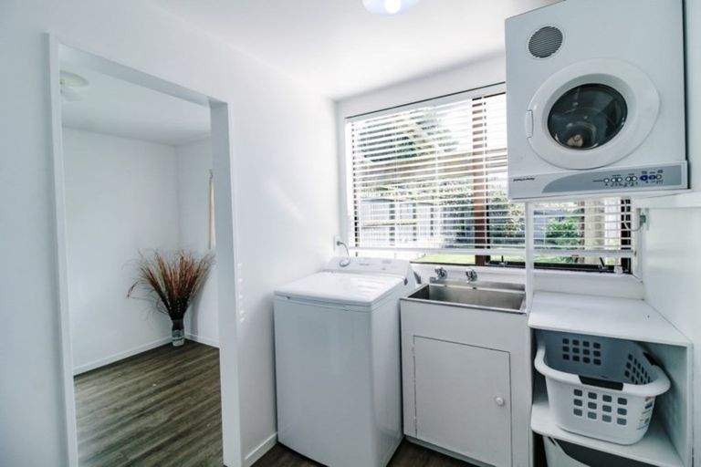 Photo of property in 28 Heatherlea Heights, Feilding, 4702