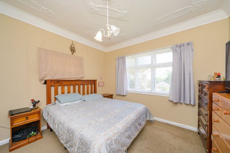 Photo of property in 30 Puriri Terrace, Roslyn, Palmerston North, 4414