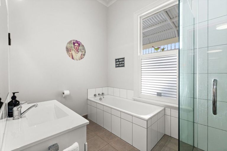 Photo of property in 47 Arataki Road, Havelock North, 4130