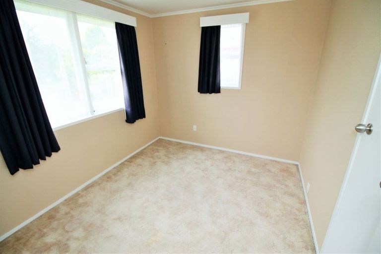 Photo of property in 8 Ngatuku Place, Tokoroa, 3420