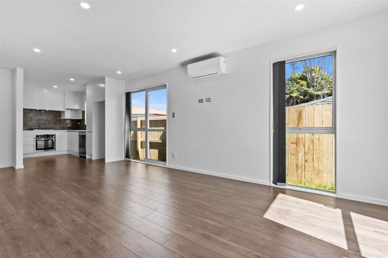 Photo of property in 72e Grove Road, Papakura, 2110