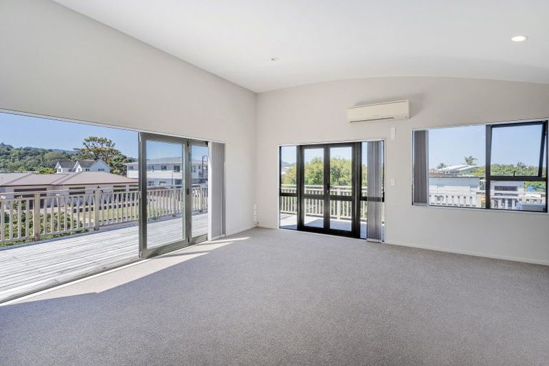 Photo of property in 12 Marlin Street, Whitianga, 3510