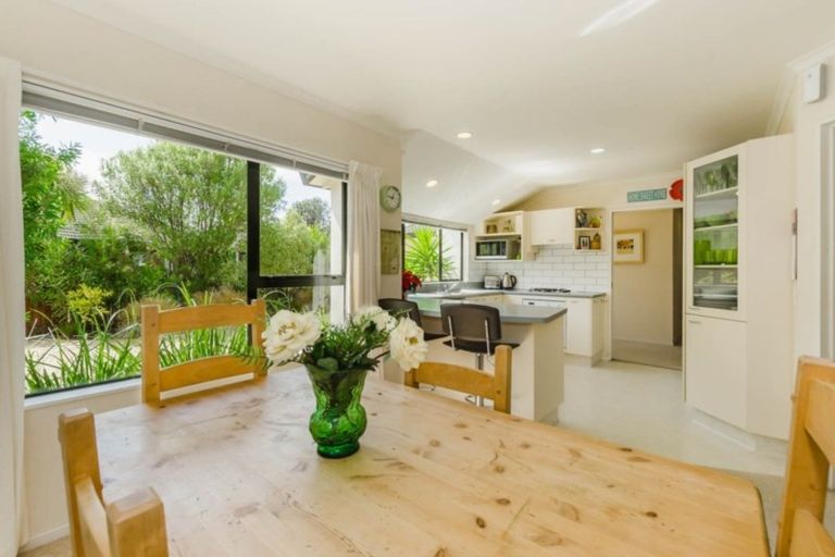 Photo of property in 40c Ocean Road, Paraparaumu Beach, Paraparaumu, 5032