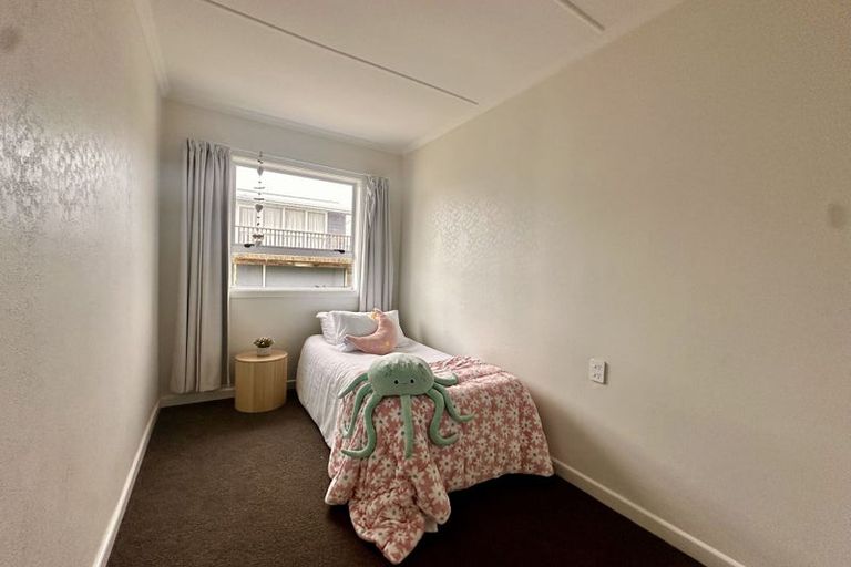 Photo of property in 75 Weka Street, Waikiwi, Invercargill, 9810