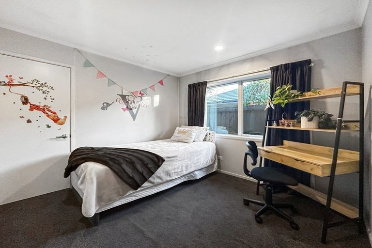 Photo of property in 15 Gallaghan Close, Wigram, Christchurch, 8042