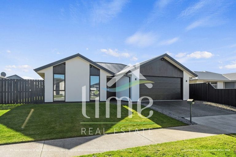 Photo of property in 19 Helicon Street, Pegasus, 7612