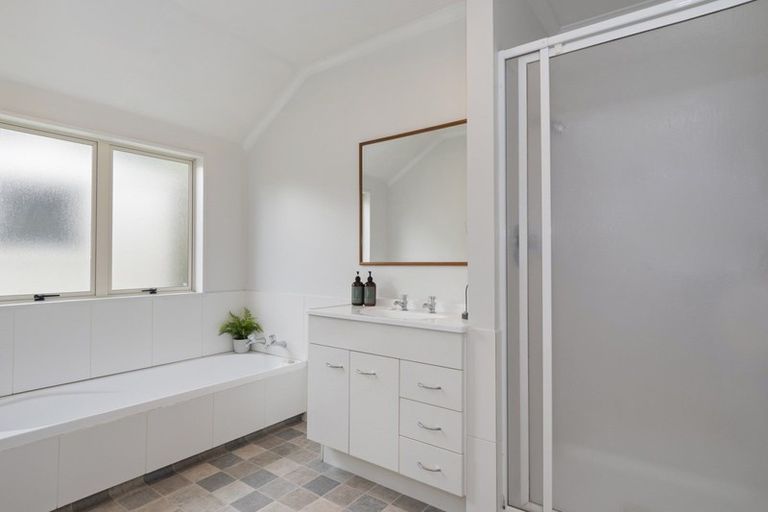 Photo of property in 15 Paine Street, Judea, Tauranga, 3110