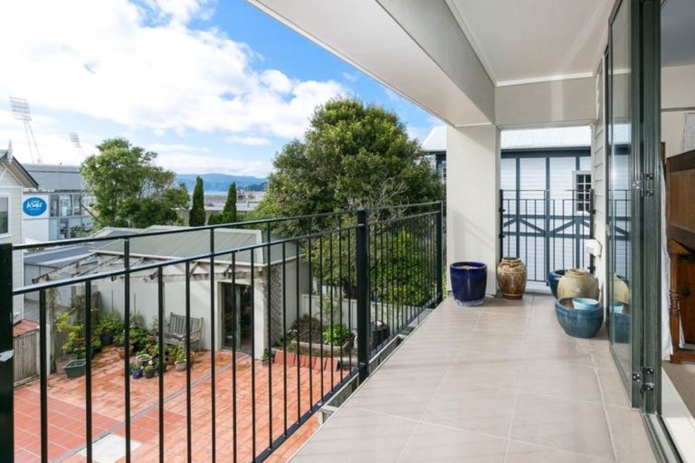 Photo of property in 12/28u Hobson Street, Thorndon, Wellington, 6011