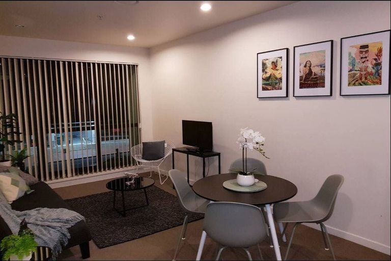 Photo of property in Royal Court Apartments, 1193unit Hinemoa Street, Rotorua, 3010