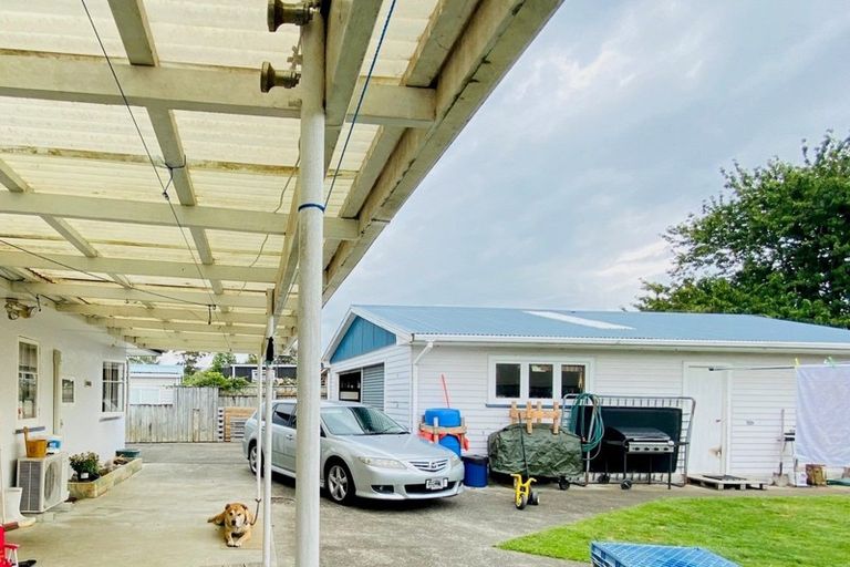 Photo of property in 44 Hospital Street, Dannevirke, 4930