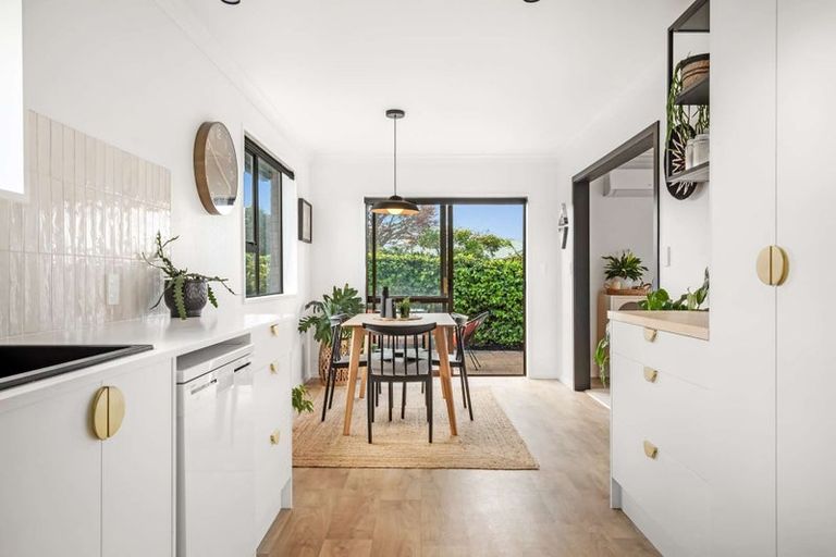 Photo of property in 207b Ngatai Road, Otumoetai, Tauranga, 3110