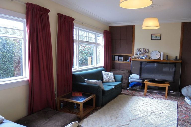 Photo of property in 35 Hinemoa Street, Spreydon, Christchurch, 8024