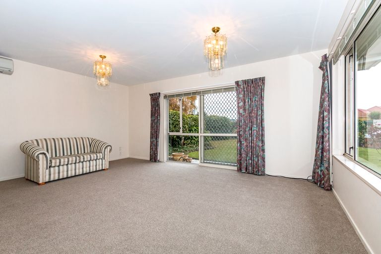 Photo of property in 1/449 Main South Road, Hornby, Christchurch, 8042
