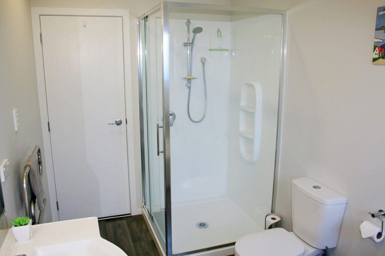 Photo of property in 5 Stan Heather Drive, Glenview, Hamilton, 3206