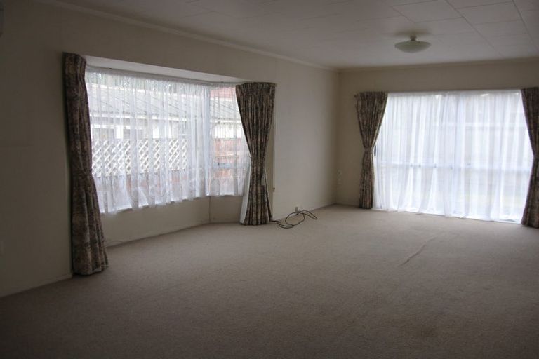 Photo of property in 2/63 Trafalgar Street, Waterloo, Lower Hutt, 5011