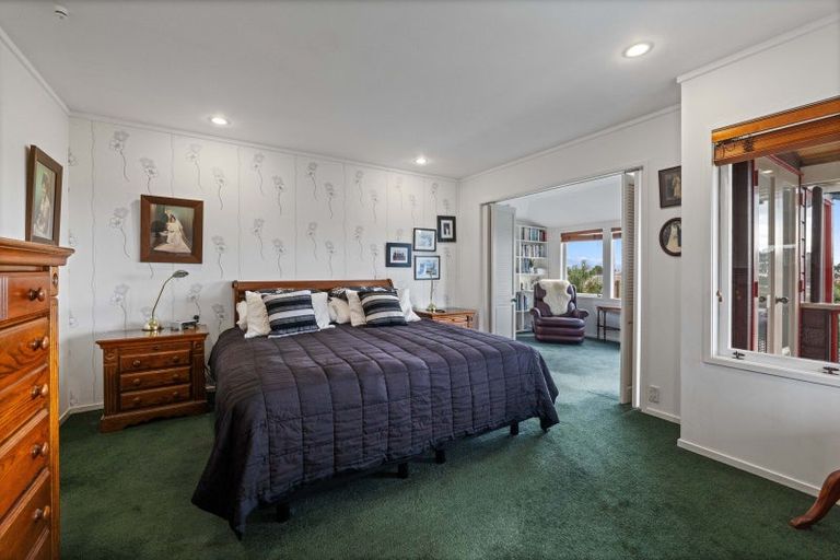 Photo of property in 21 Fillis Street, New Plymouth, 4310