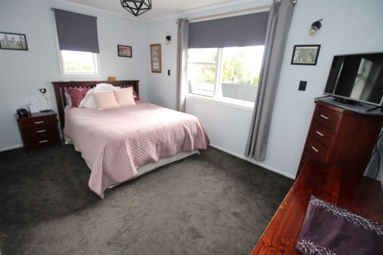 Photo of property in 4 Ngatuku Place, Tokoroa, 3420
