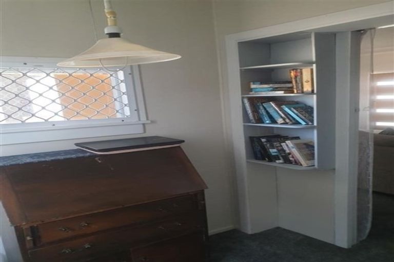 Photo of property in 47b Churchill Avenue, Manurewa, Auckland, 2102