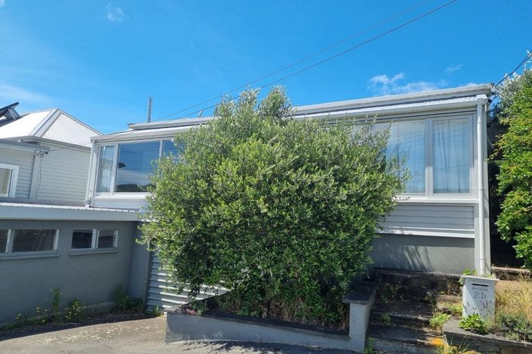 Photo of property in 21 Fernhill Terrace, Wadestown, Wellington, 6012