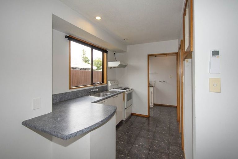 Photo of property in 1/46 Shannon Place, Belfast, Christchurch, 8051