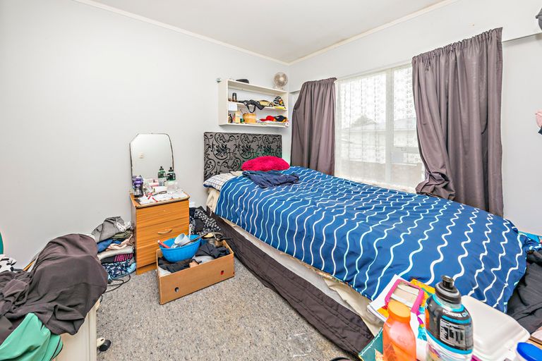 Photo of property in 1/28 Halsey Road, Manurewa, Auckland, 2102