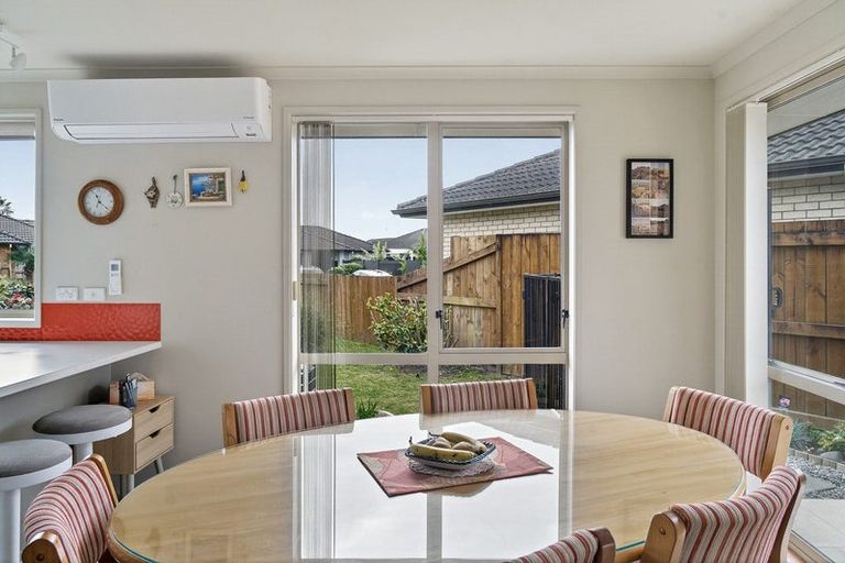 Photo of property in 4 Atlantic Close, Papamoa Beach, Papamoa, 3118